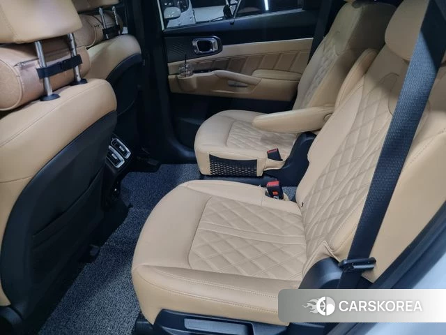 Kia Sorento 4th Generation 2023 Белый из Кореи, фото 3