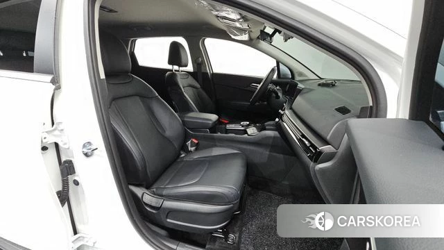 Kia The New Sportage 5th Generation 2025 Белый из Кореи, фото 3