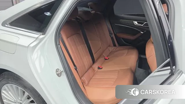 Audi A6 (C8) 2020 Белый из Кореи, фото 3