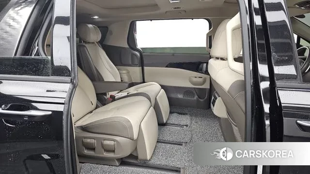 Kia The New Carnival 4th Generation 2024 Черный из Кореи, фото 3