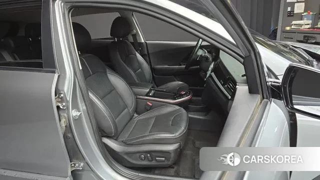 Kia Niro EV 2021 Серебряный из Кореи, фото 3