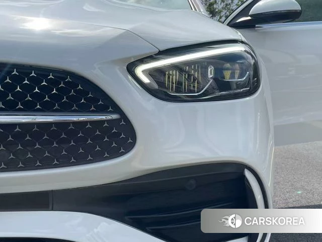 Mercedes-Benz Class C 2022 Белый из Китая, фото 3