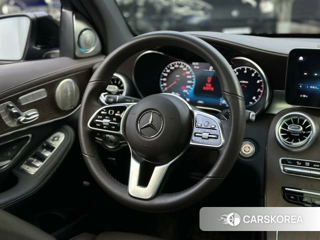 Mercedes-Benz GLC 2022 Зеленый из Китая, фото 3