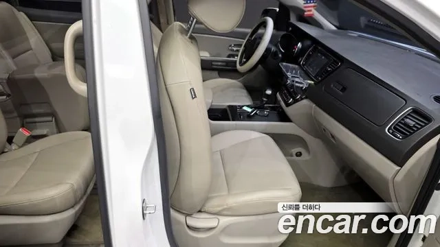 Kia All New Carnival 2018 Белый из Кореи, фото 3
