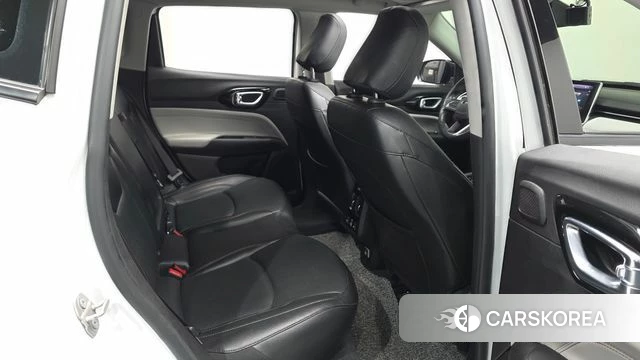 Jeep Compass 2nd Generation 2022 Белый из Кореи, фото 3