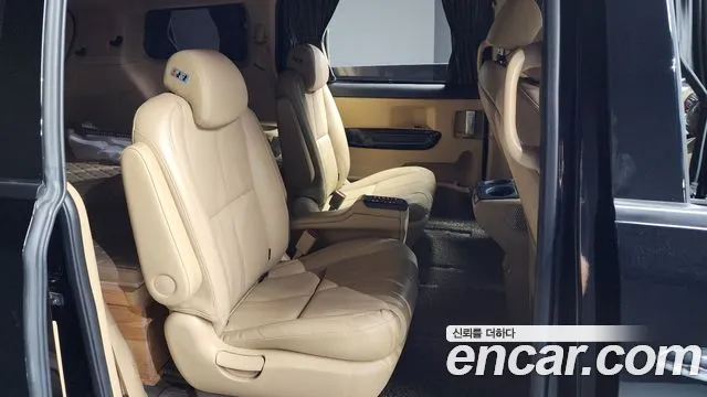 Kia The New Carnival 2018 Черный из Кореи, фото 3