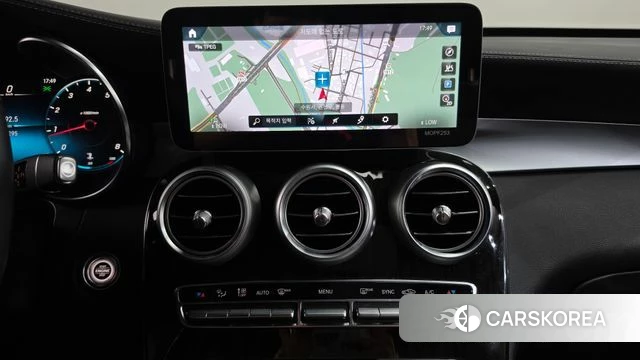 Mercedes-Benz GLC-Class X253 2020 Белый из Кореи, фото 3