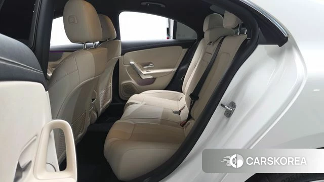 Mercedes-Benz CLA-Class C118 2024 Белый из Кореи, фото 3