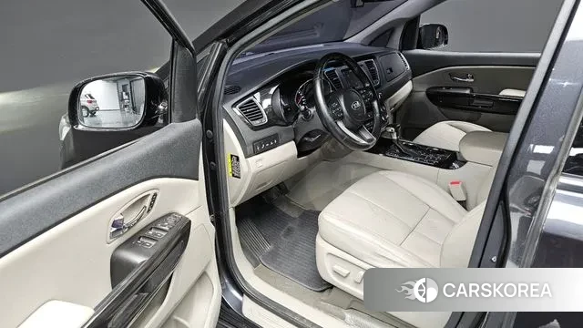 Kia The New Carnival 2019 Серый из Кореи, фото 3