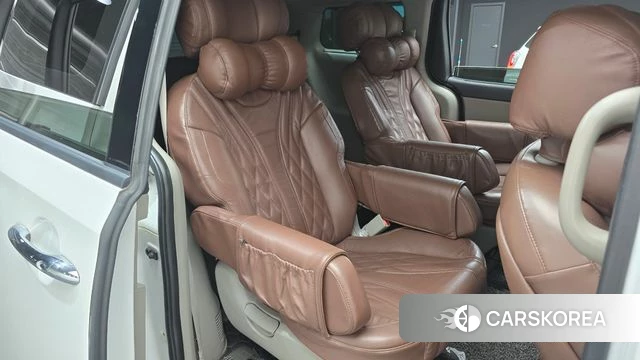 Kia The New Carnival 2018 Белый из Кореи, фото 3