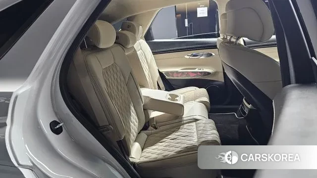 Genesis GV70 2022 Белый из Кореи, фото 3