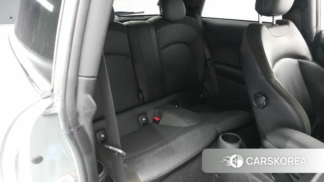 Mini Cooper Electric 2022 Серебряный из Кореи, фото 3