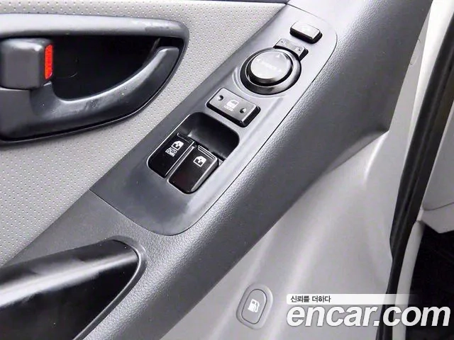 Hyundai The New Grand Starex 2021 Белый из Кореи, фото 3