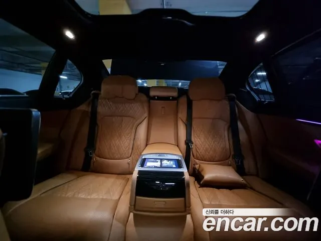 BMW 7 Series (G11) 2022 Черный из Кореи, фото 3