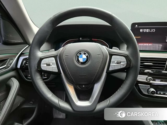 BMW 5 Series (G30) 2023 Серый из Кореи, фото 3