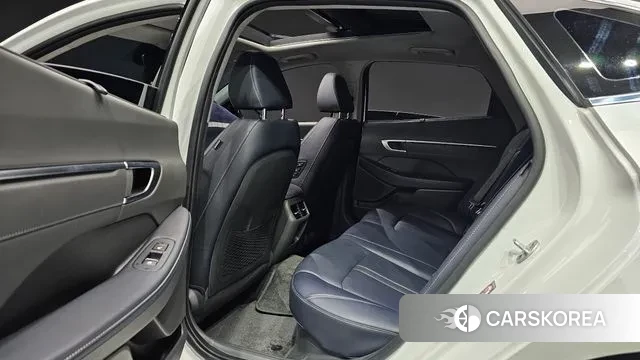 Hyundai Sonata Hybrid (DN8) 2021 Белый из Кореи, фото 3