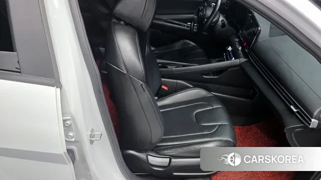 Hyundai Avante Hybrid (CN7) 2021 Белый из Кореи, фото 3