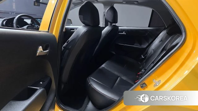 Kia Morning Urban (JA) 2020 Желтый из Кореи, фото 3