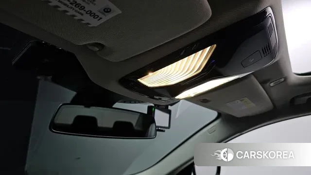 BMW 5 Series (G30) 2019 Белый из Кореи, фото 3