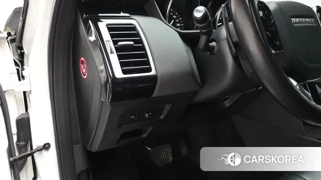 Land Rover Discovery 5 2019 Белый из Кореи, фото 3