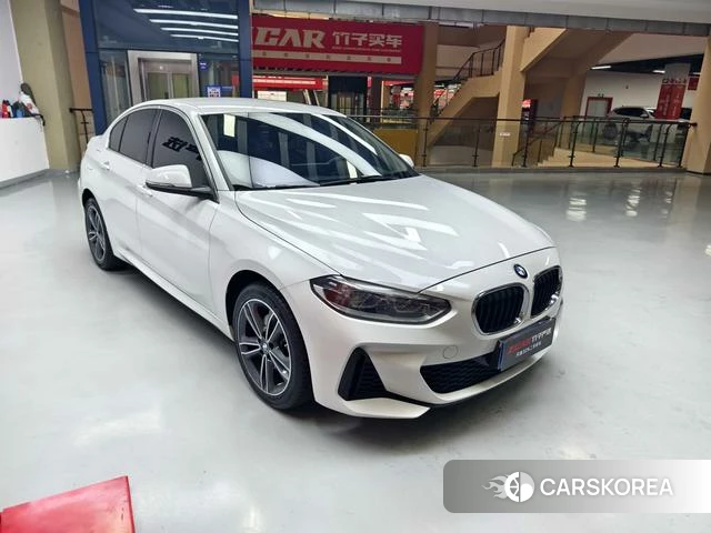 BMW 1 series 2023 Белый из Китая, фото 3
