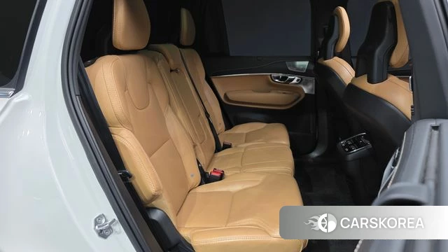 Volvo XC90 second Generation 2021 Белый из Кореи, фото 3