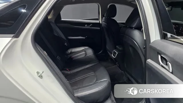 Kia K5 3rd generation 2021 Белый из Кореи, фото 3