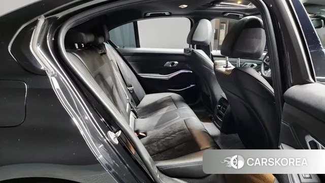 BMW 3 Series (G20) 2020 Черный из Кореи, фото 3