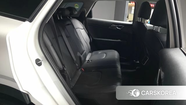 Kia Sportage 5th Generation Hybrid 2021 Белый из Кореи, фото 3