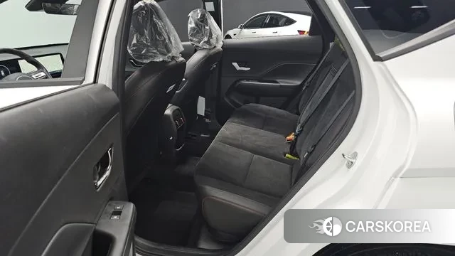 Hyundai Kona (SX2) 2023 Белый из Кореи, фото 3