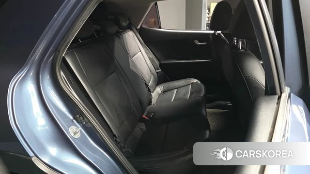 Kia Stonic 2018 Синий из Кореи, фото 3