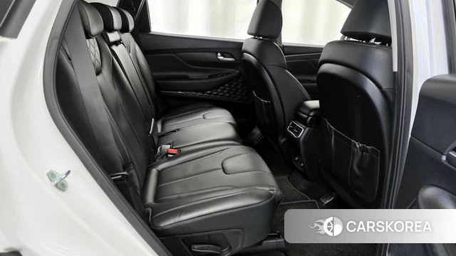 Hyundai The New Santa Fe 2022 Белый из Кореи, фото 3