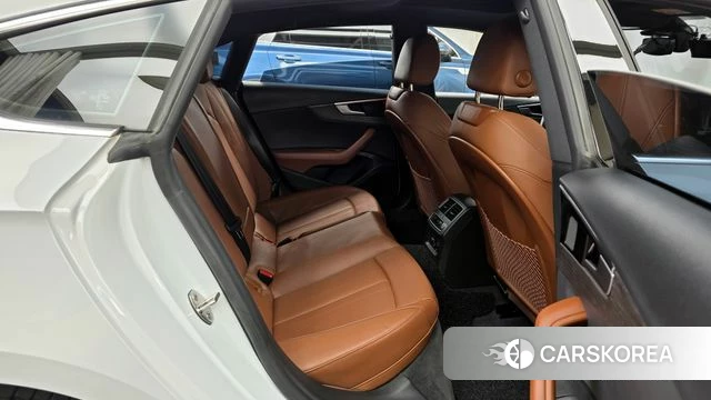 Audi A5 (F5) 2023 Белый из Кореи, фото 3