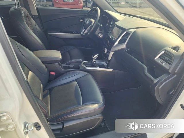 Ssangyong Tivoli Armor 2018 Белый из Кореи, фото 3