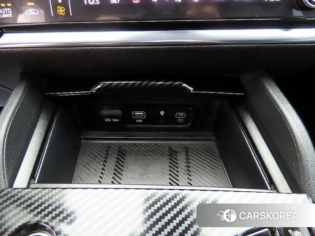Kia Sportage 5th Generation Hybrid 2024 Черный из Кореи, фото 3