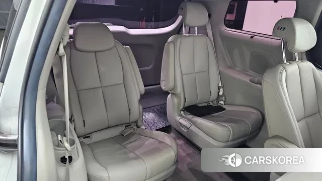 Kia The New Carnival 2019 Белый из Кореи, фото 3