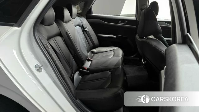 Kia The New K5 3rd generation 2024 Белый из Кореи, фото 3