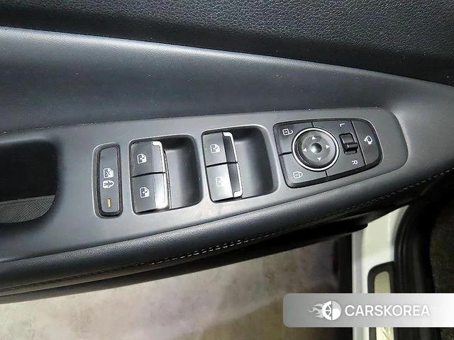 Hyundai The New Santa Fe 2021 Белый из Кореи, фото 3