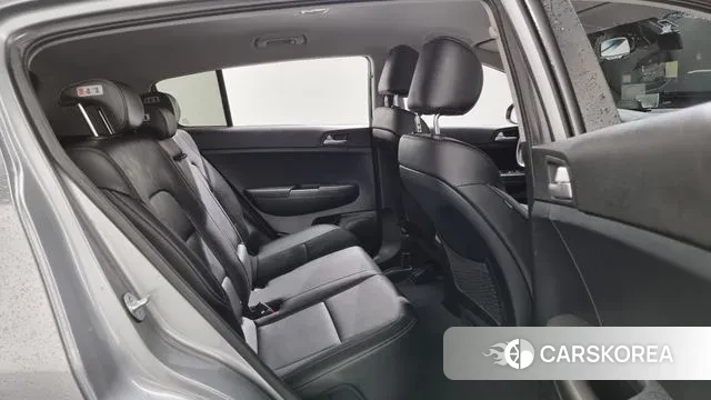 Kia Sportage The Bold 2018 Серебристо-серый из Кореи, фото 3