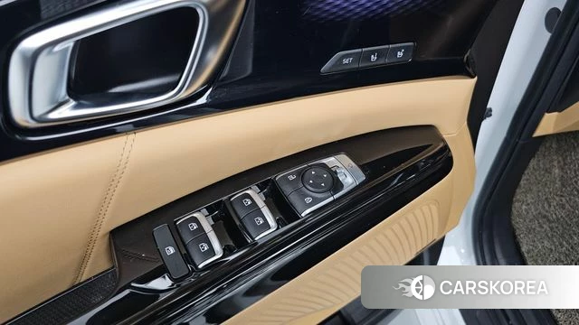 Kia Carnival 4th generation 2023 Белый из Кореи, фото 3