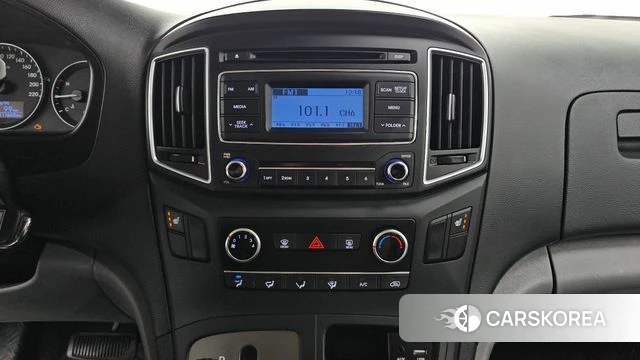 Hyundai The New Grand Starex 2019 Белый из Кореи, фото 3