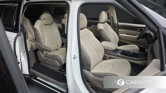 Kia The New Carnival 4th Generation 2025 Белый из Кореи, фото 3