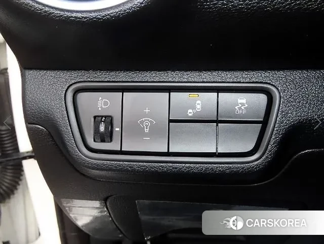 Kia The New K3 2nd generation 2022 Белый из Кореи, фото 3