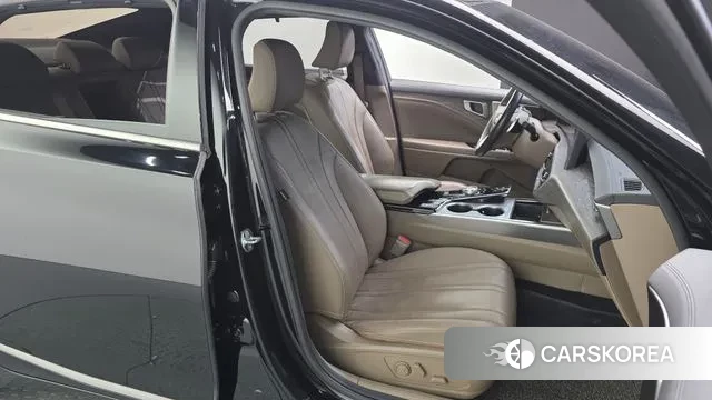 Kia K8 2022 Черный из Кореи, фото 3