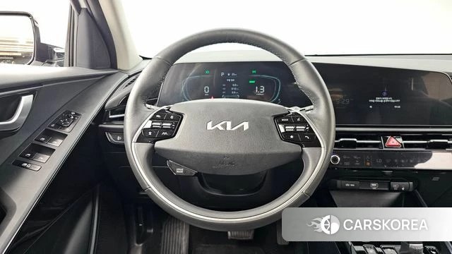 Kia Di Ol Nu Niro 2022 Белый из Кореи, фото 3