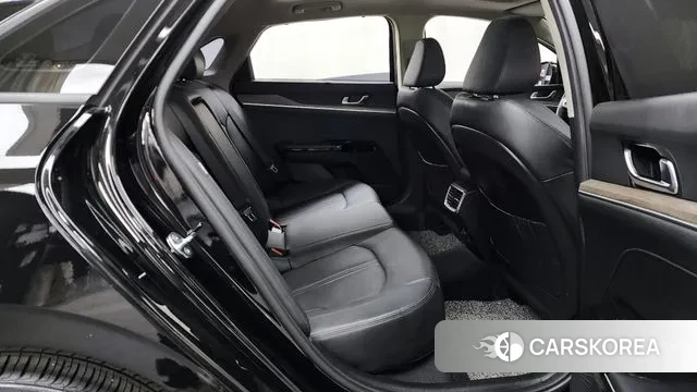 Kia K5 3rd generation 2023 Черный из Кореи, фото 3