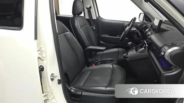 Hyundai Casper 2023 Белый из Кореи, фото 3