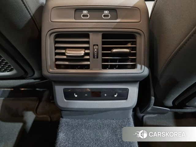 Audi Q5 (80A) 2025 Черный из Кореи, фото 3