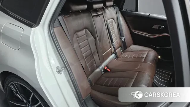 BMW 3 Series (G20) 2022 Белый из Кореи, фото 3