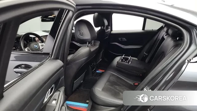 BMW 3 Series (G20) 2022 Серый из Кореи, фото 3